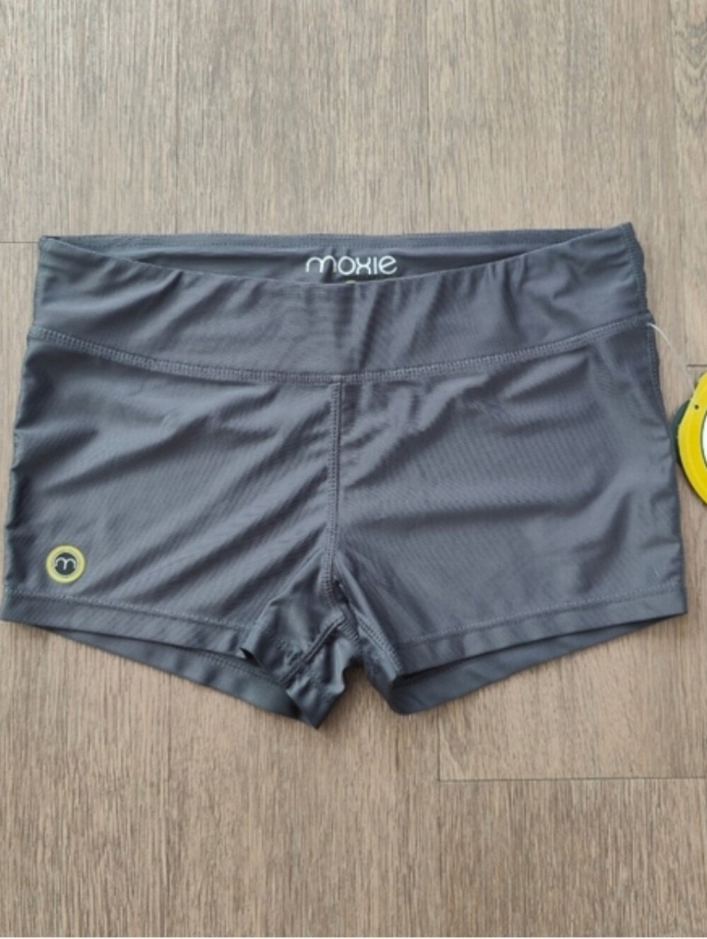 Moxie Cycling Co Gray Bike Athletic Workout Shorts